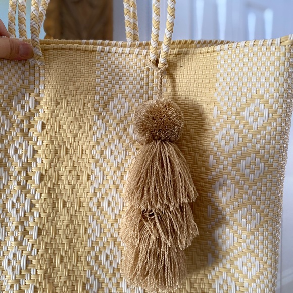 Oaxacan artisan bags - Picture 2 of 3